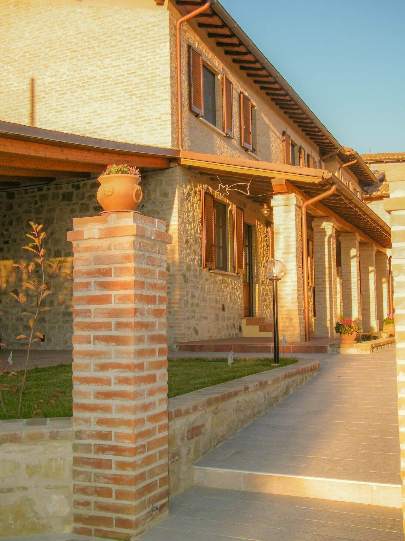 Ponte Felcino Agriturismo Villalta מראה חיצוני תמונה